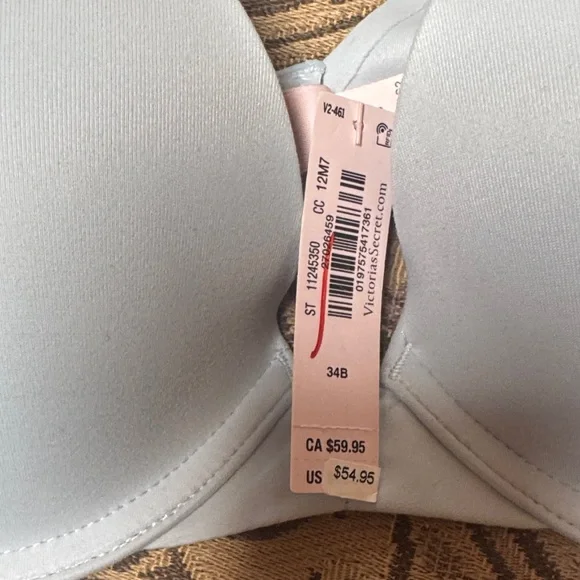 Victoria's Secret Soft Blue Bra - Picture 2 of 4